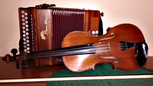 Fiddle and melodeon - a classic instrument combination